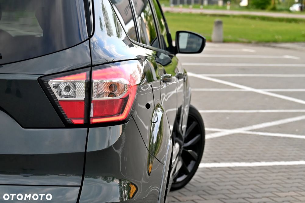 Ford Kuga 2.0 TDCi AWD ST-Line - 16