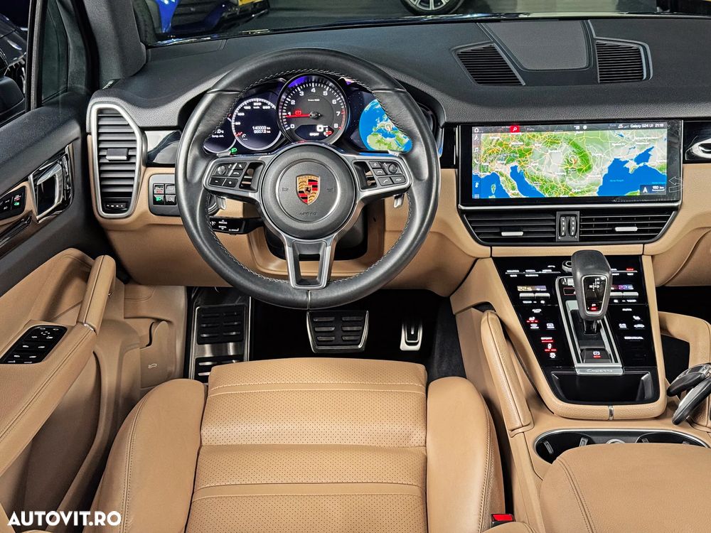 Porsche Cayenne - 13