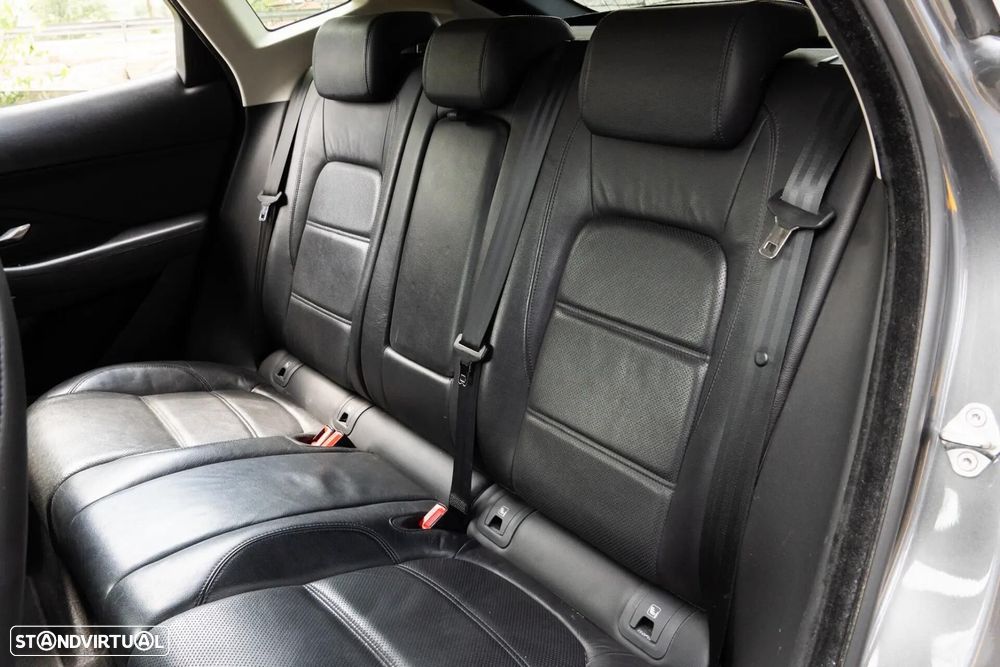 Jaguar E-Pace 2.0 i4D SE - 10