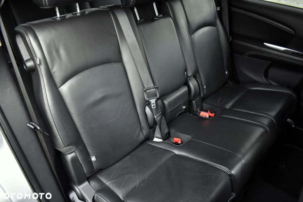 Fiat Freemont 2.0 Multijet 16V DPF Automatik Allrad Black Code - 38