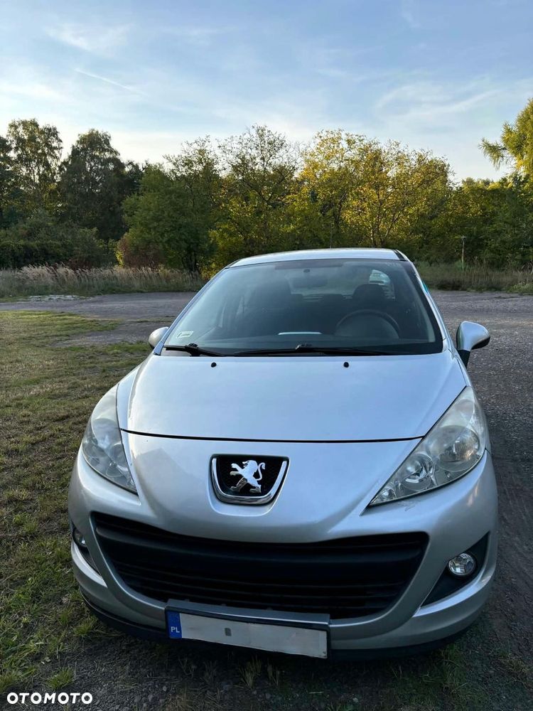 Peugeot 207 - 2