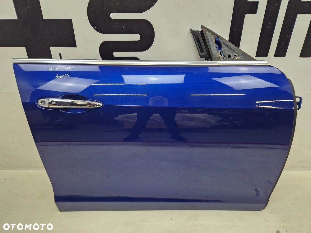 Drzwi przód przednie prawe  Maserati Ghibli BLU EMOZIONE VR 406/C
