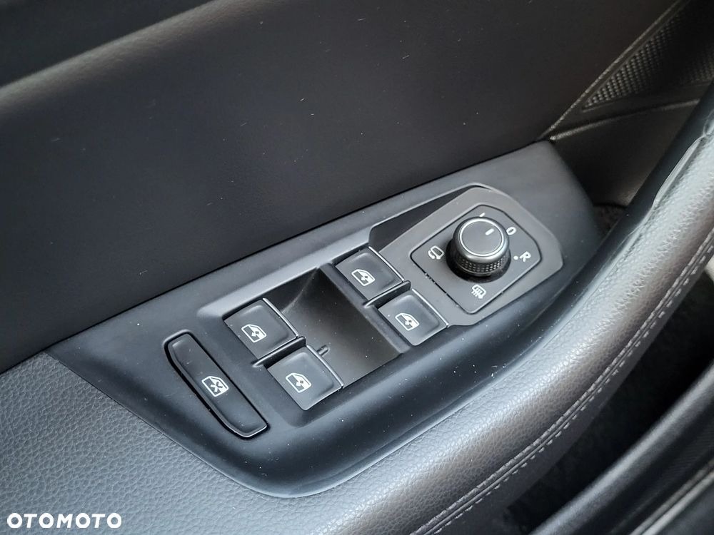 Volkswagen Passat Alltrack - 9