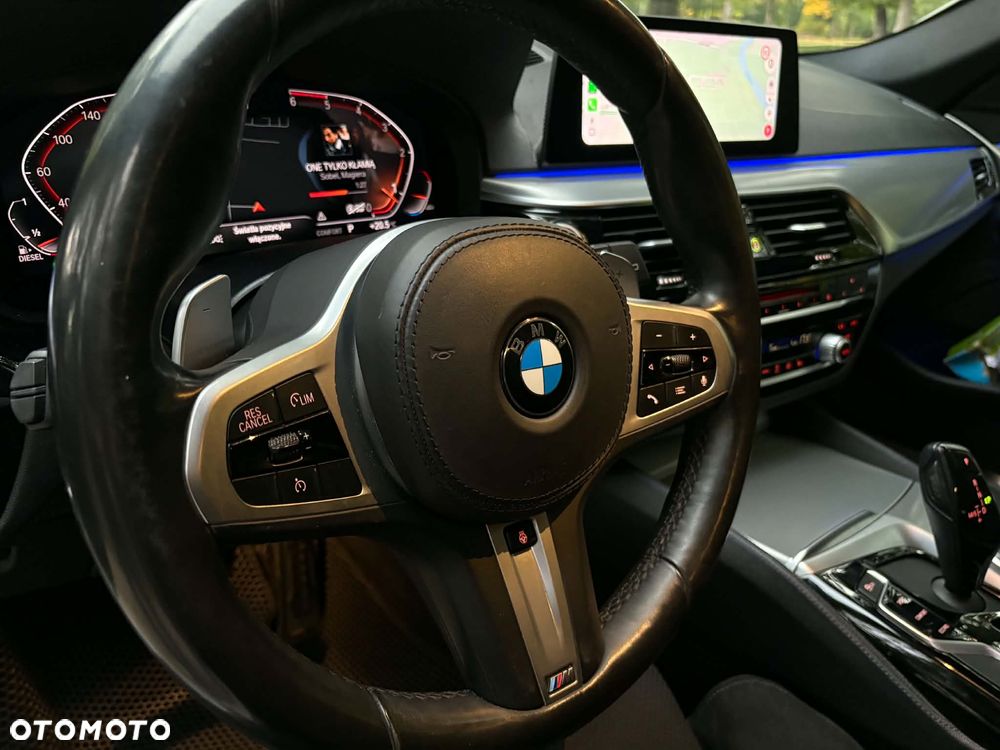 BMW Seria 5 - 24