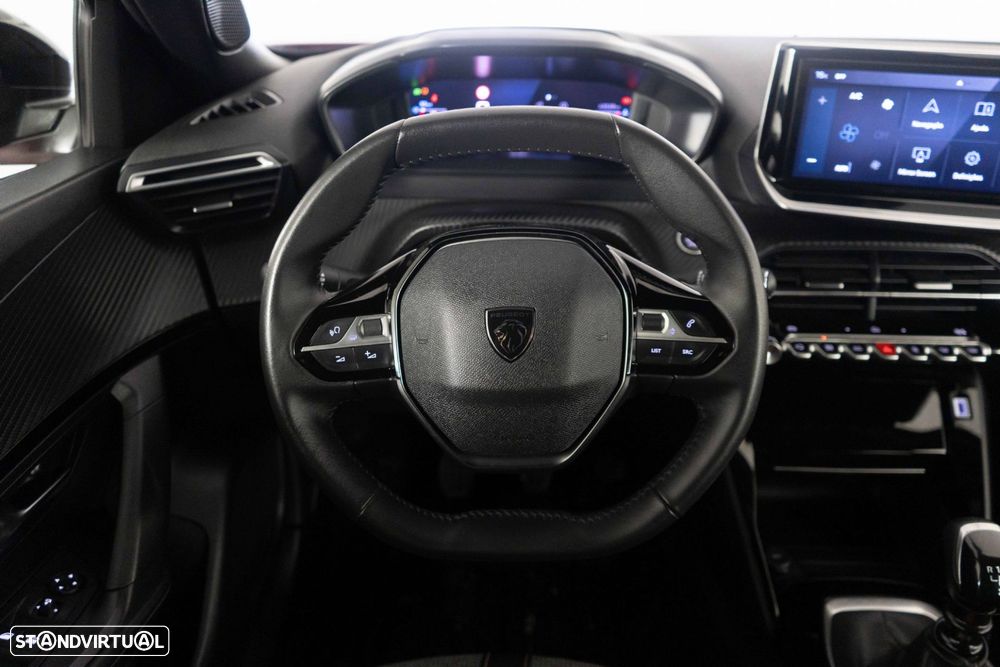 Peugeot 2008 1.2 PureTech Allure Pack - 28