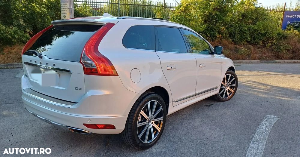 Volvo XC 60 D4 Geartronic Summum - 4