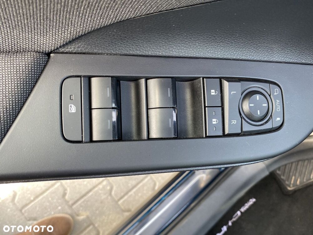 Toyota C-HR 1.8 Hybrid Style - 20