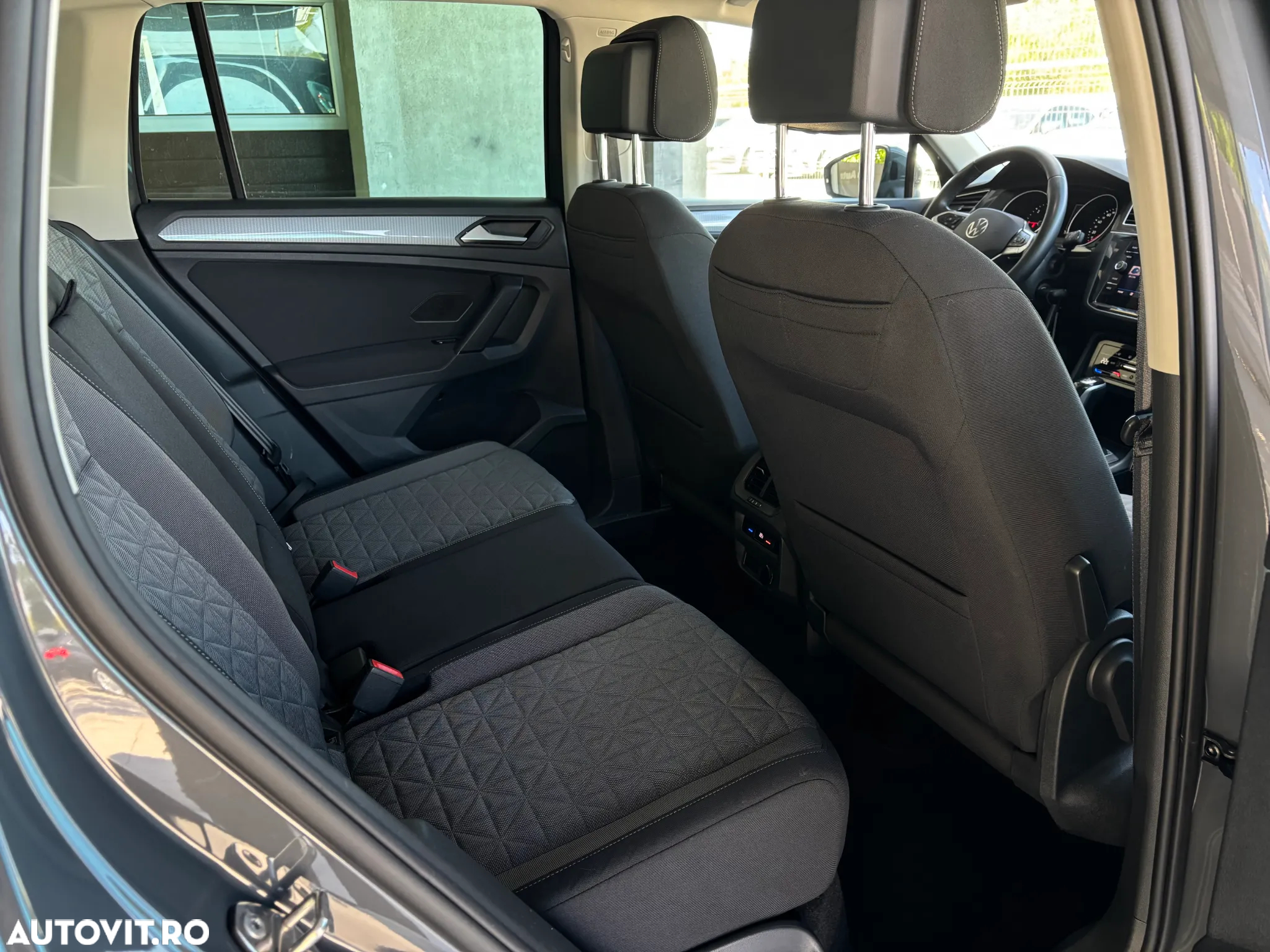 Volkswagen Tiguan 2.0 TDI DPF DSG Comfortline - 29