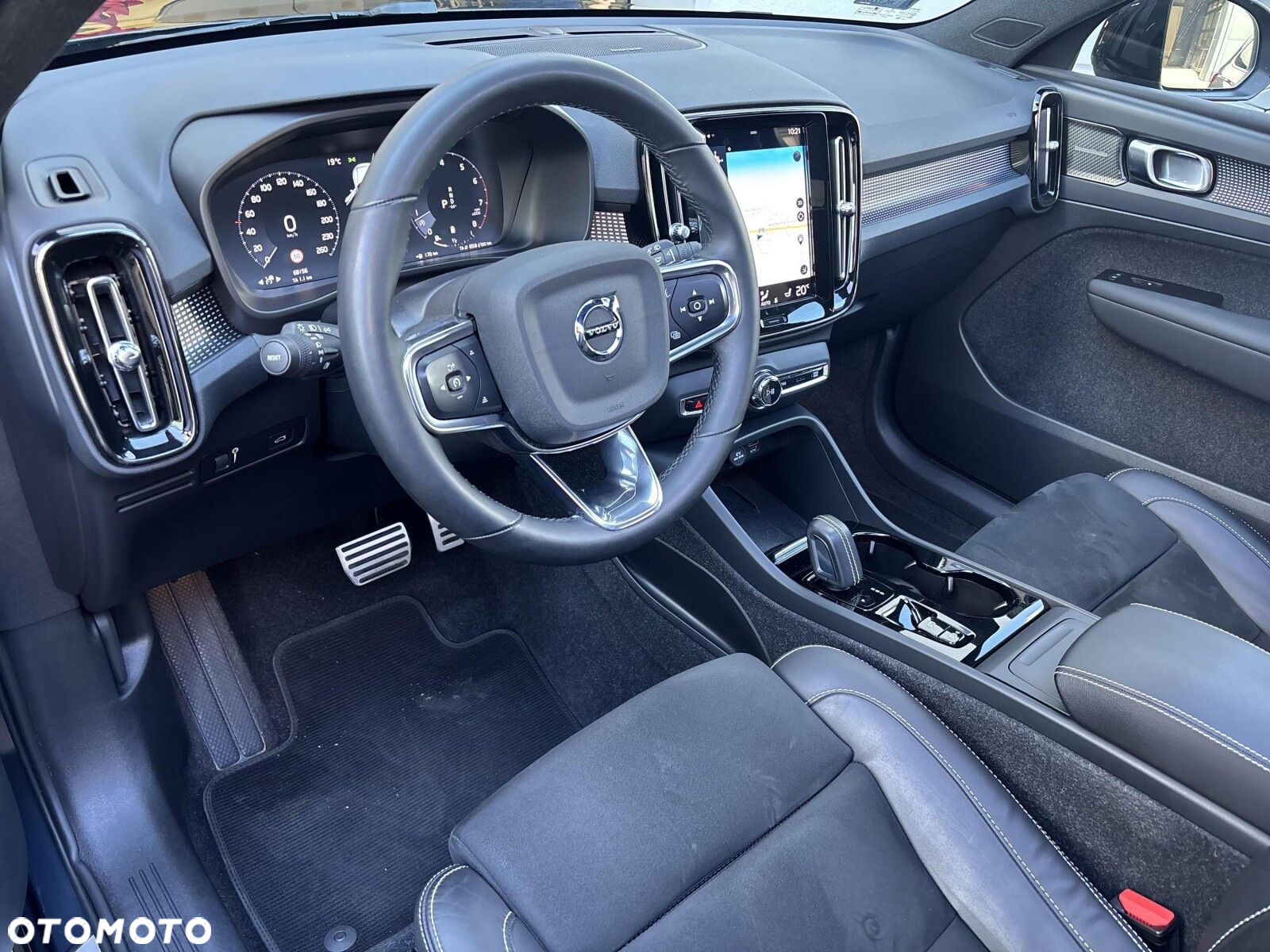 Volvo XC 40 - 13