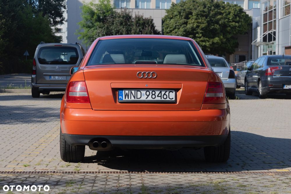 Audi A4 Limousine 2.8 Quattro Tiptronic - 11