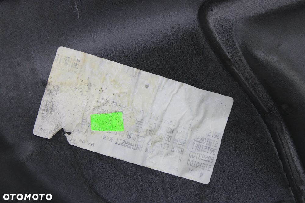 Audi A4 B5 Boczki Drzwi Przód Tył Skóra - 7