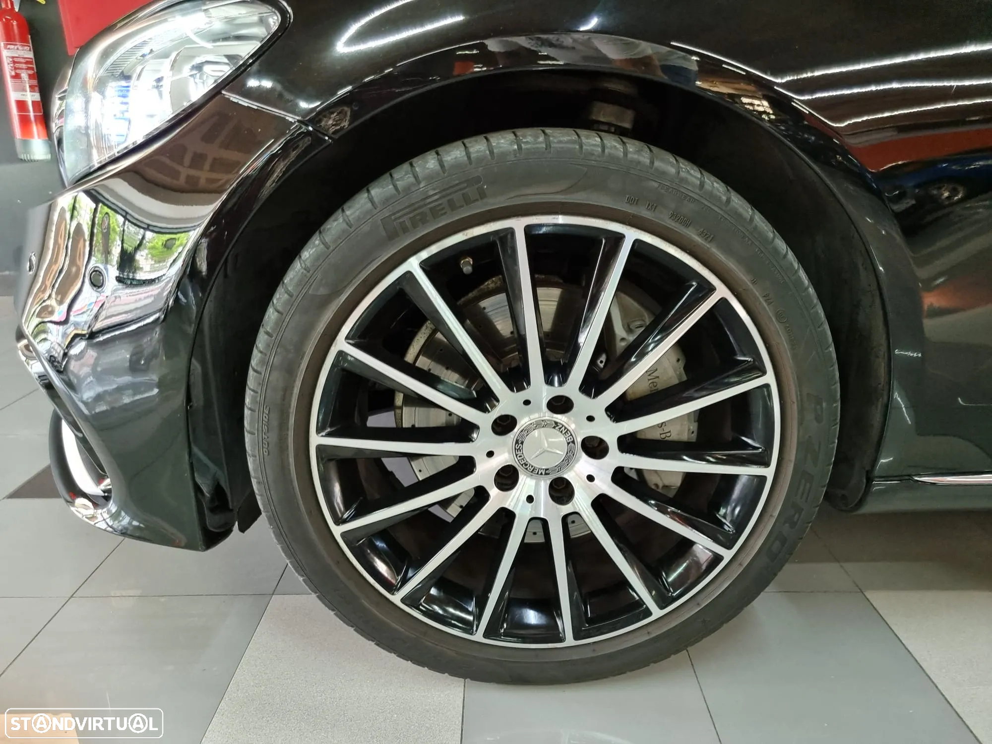 Mercedes-Benz C 300 de AMG Line - 28