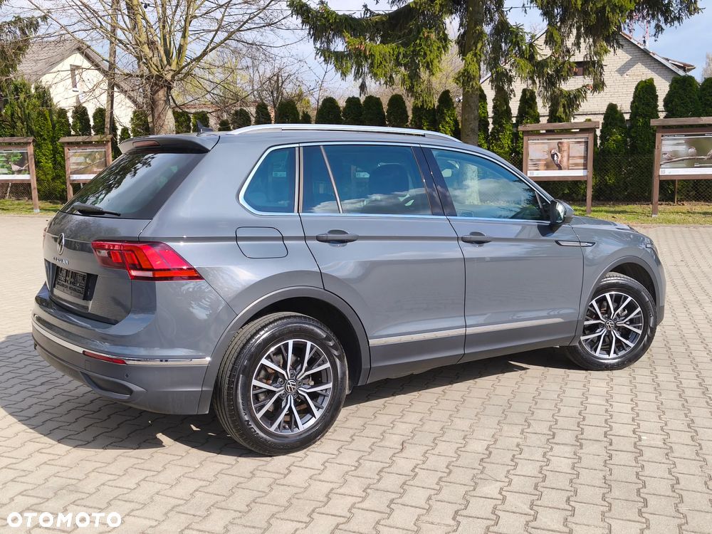 Volkswagen Tiguan - 3
