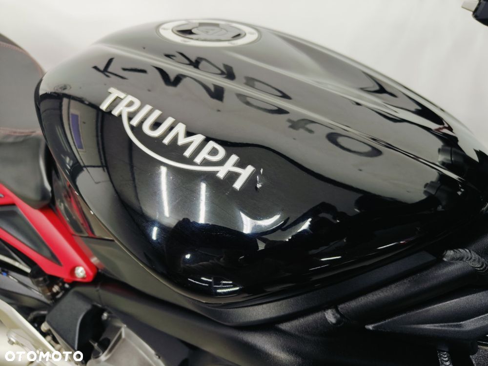 Triumph Street Triple - 6