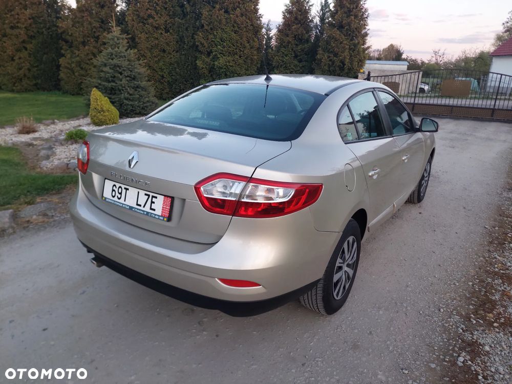 Renault Fluence 1.6 16V 110 Expression - 26
