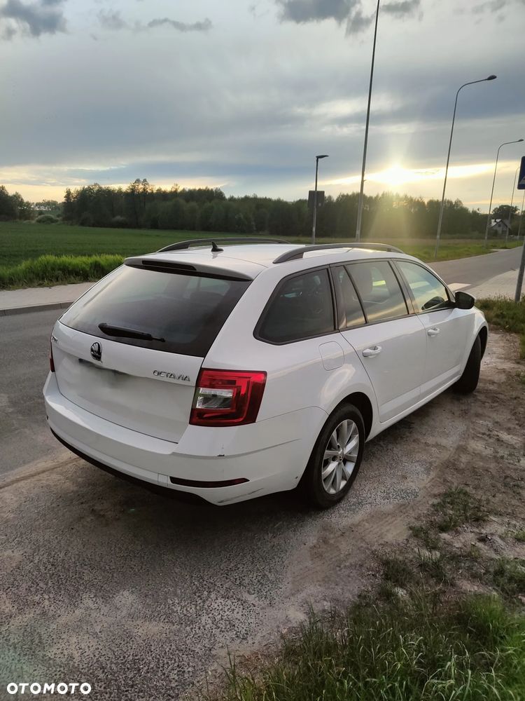 Skoda Octavia 2.0 TDI SCR Style - 7