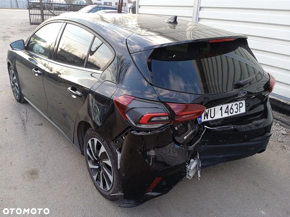 Ford Focus ver-1-0-ecoboost-mhev-titanium-style - 6