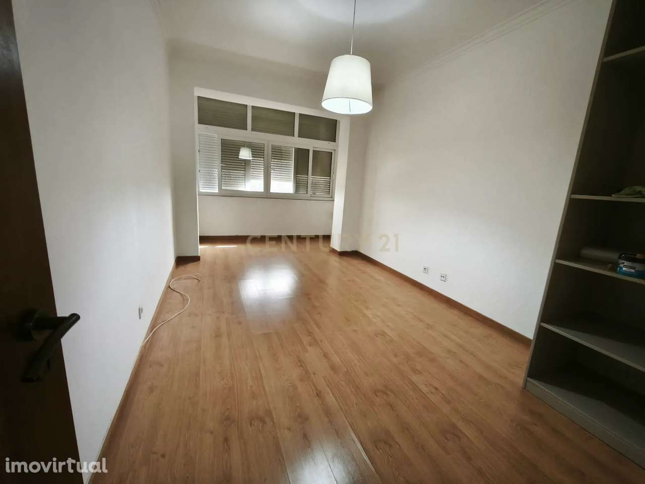 Oportunidade de negócio T2 Casal do Marco - Seixal - BREVEMENTE FOTOS - Grande imagem: 4/9