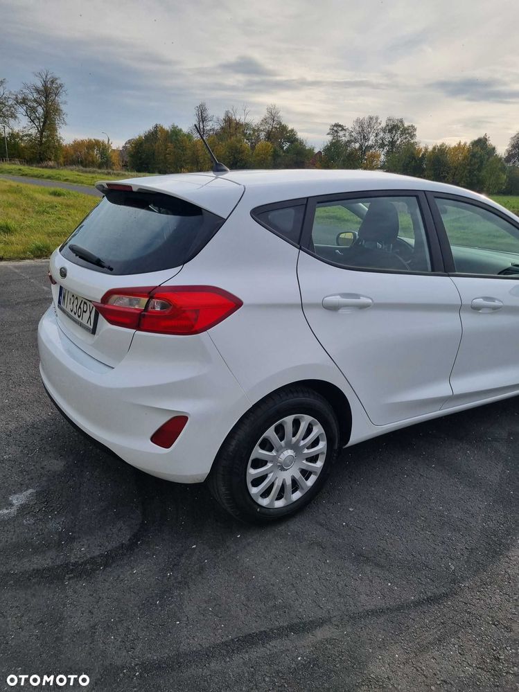 Ford Fiesta - 4