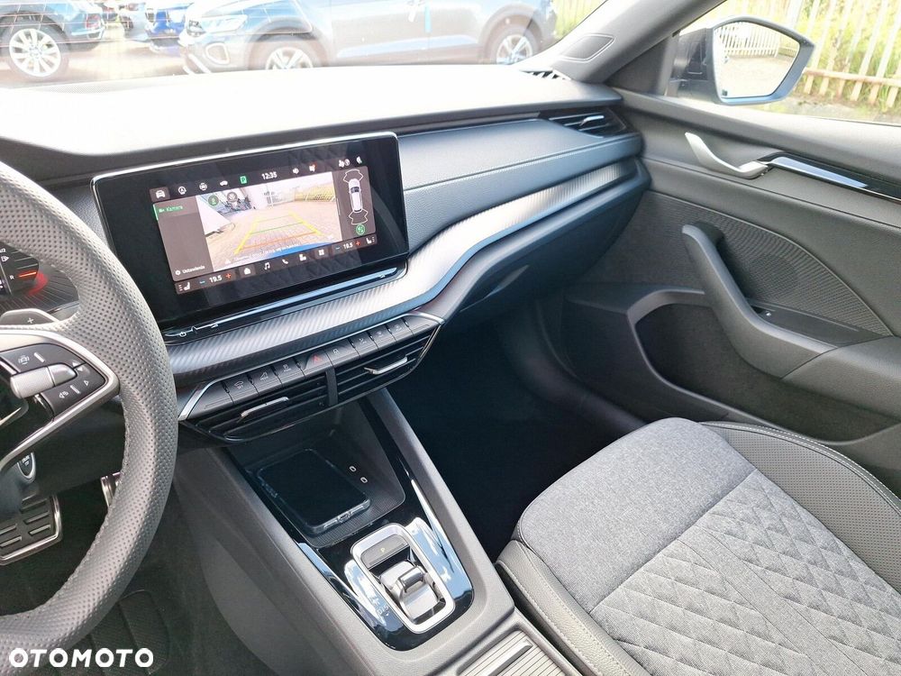 Skoda Octavia 1.5 TSI mHEV Sportline DSG - 23