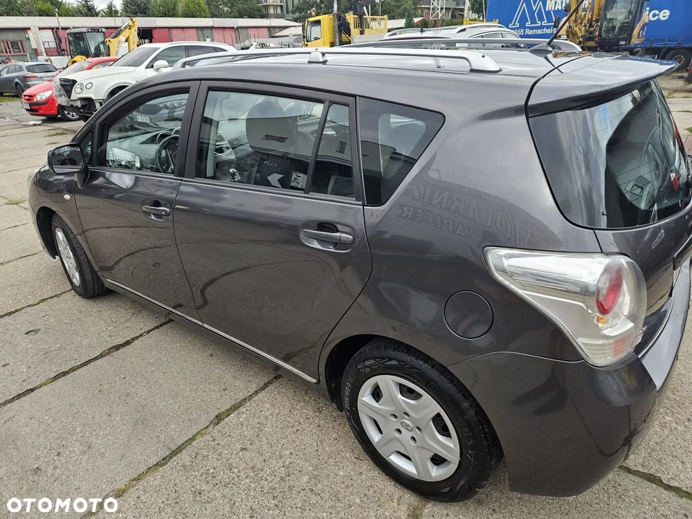 Toyota Verso 1.6 Luna EU5 - 24