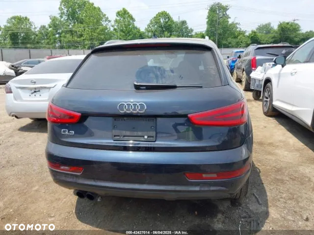Audi Q3 2.0 TFSI quattro S tronic - 10