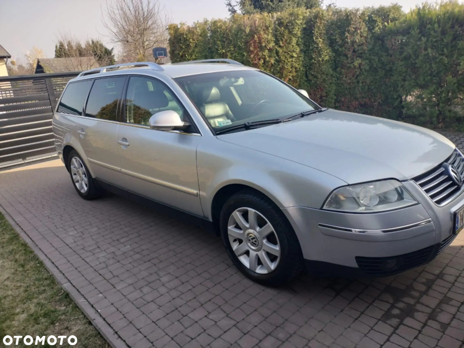 Volkswagen Passat - 2