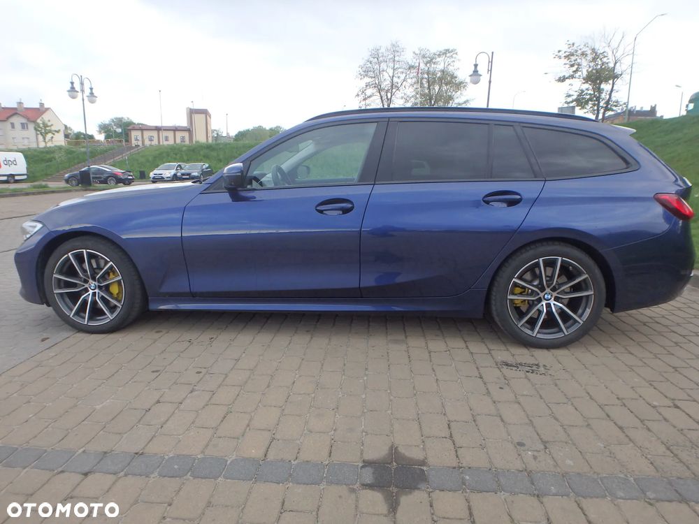 BMW Seria 3 330d xDrive M Sport - 8