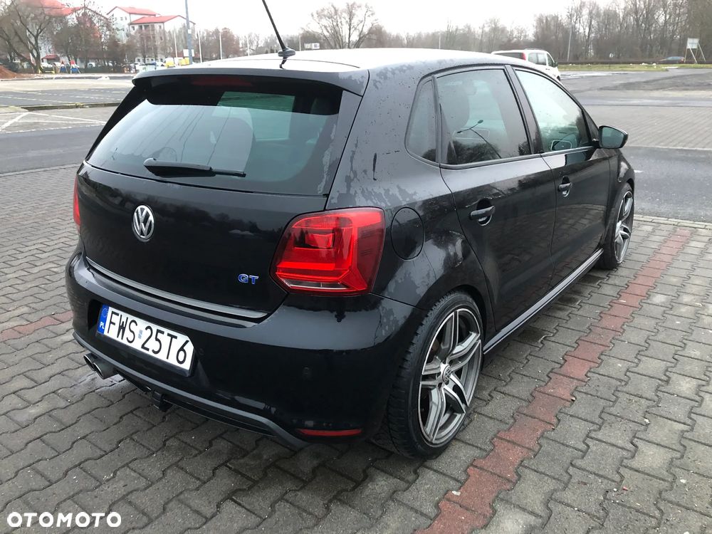 Volkswagen Polo - 11