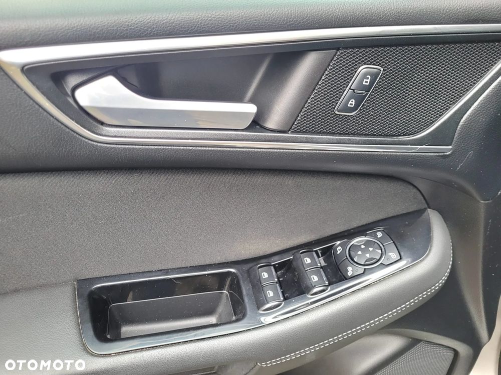 Ford S-Max 1.5 EcoBoost Titanium - 21