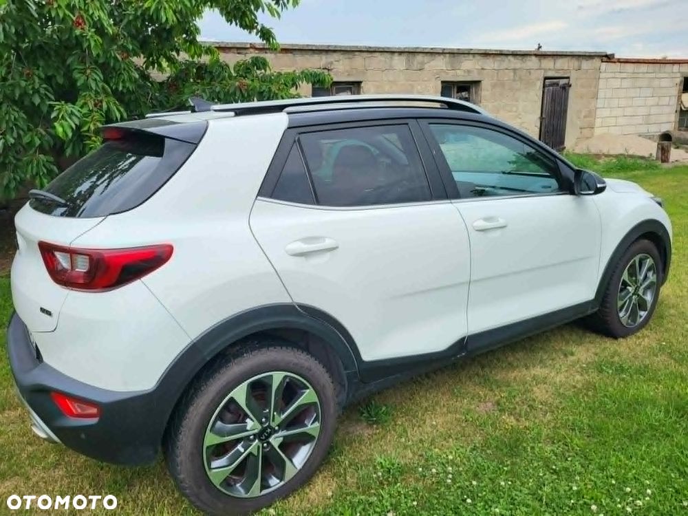 Kia Stonic 1.6 CRDi SCR L - 12