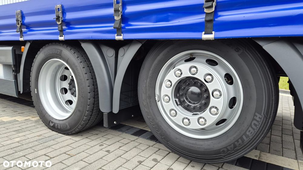 MAN MAN///TGX///26.470///2021///ZESTAW/// TANDEM///PRZEJAZDOWY///7.70+7.70/// LEDY///KLIMATYZACJA POSTOJOWA/// DACH PODNOSZONY/// - 13