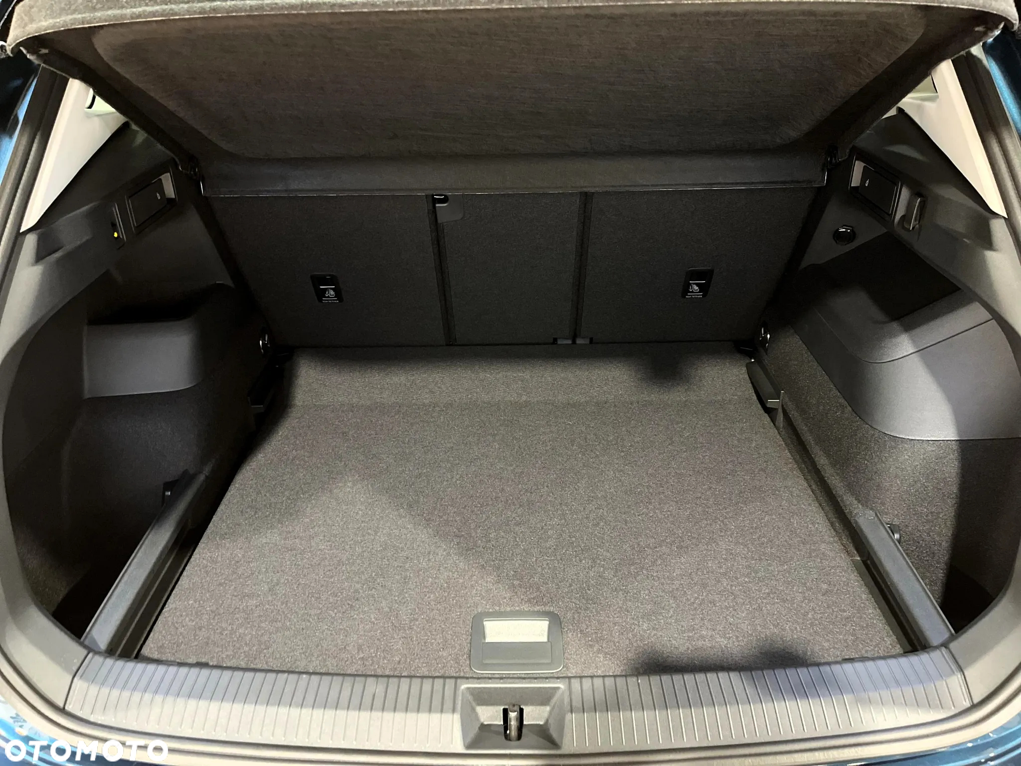 Volkswagen Tiguan 2.0 TDI Elegance DSG - 32
