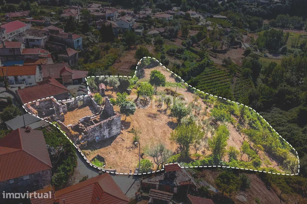 Moradia Ideal para Segunda Habitação ou Turismo Rural em Cinfães - Grande imagem: 2/18