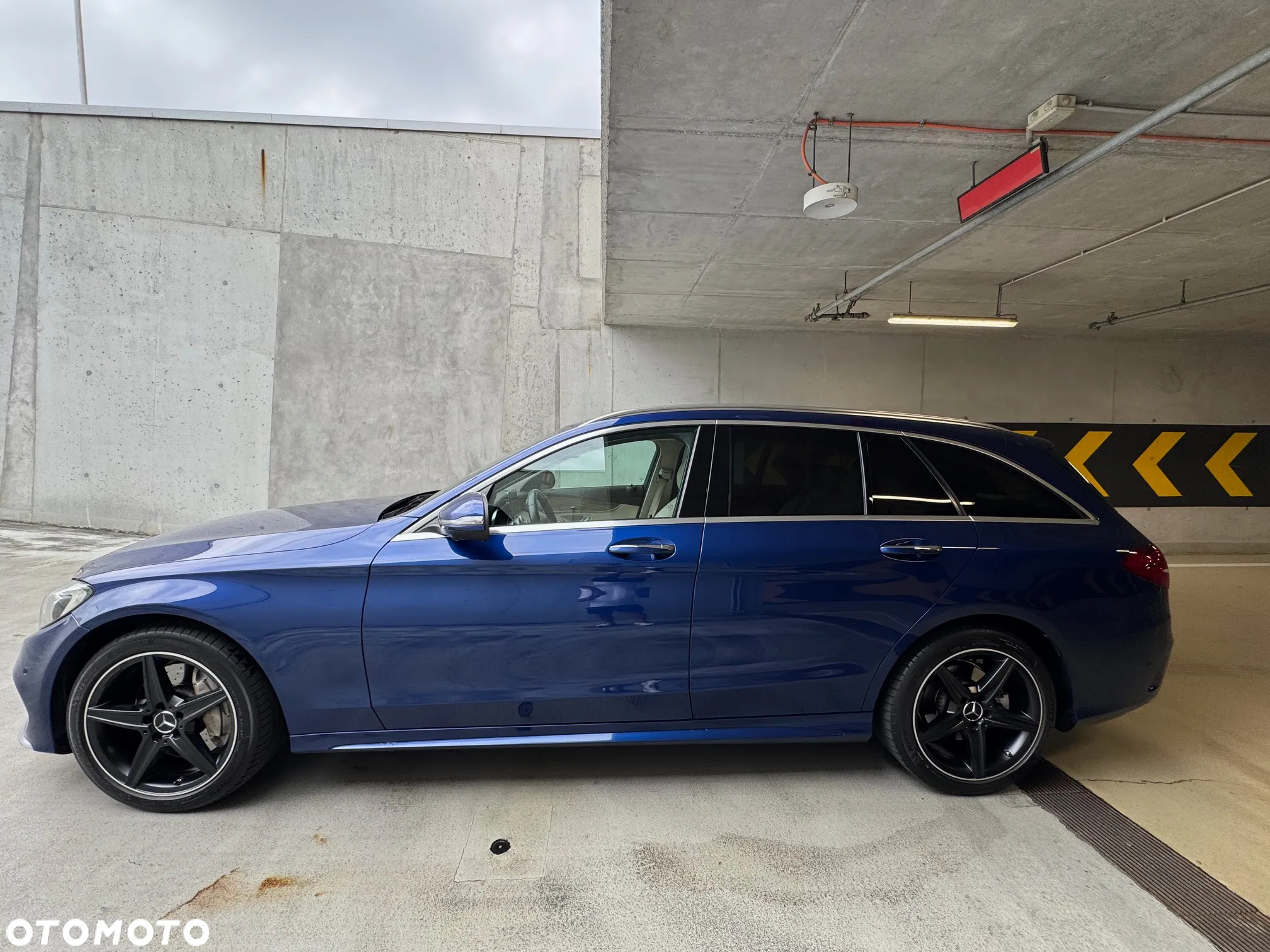 Mercedes-Benz Klasa C 250 7G-TRONIC - 7