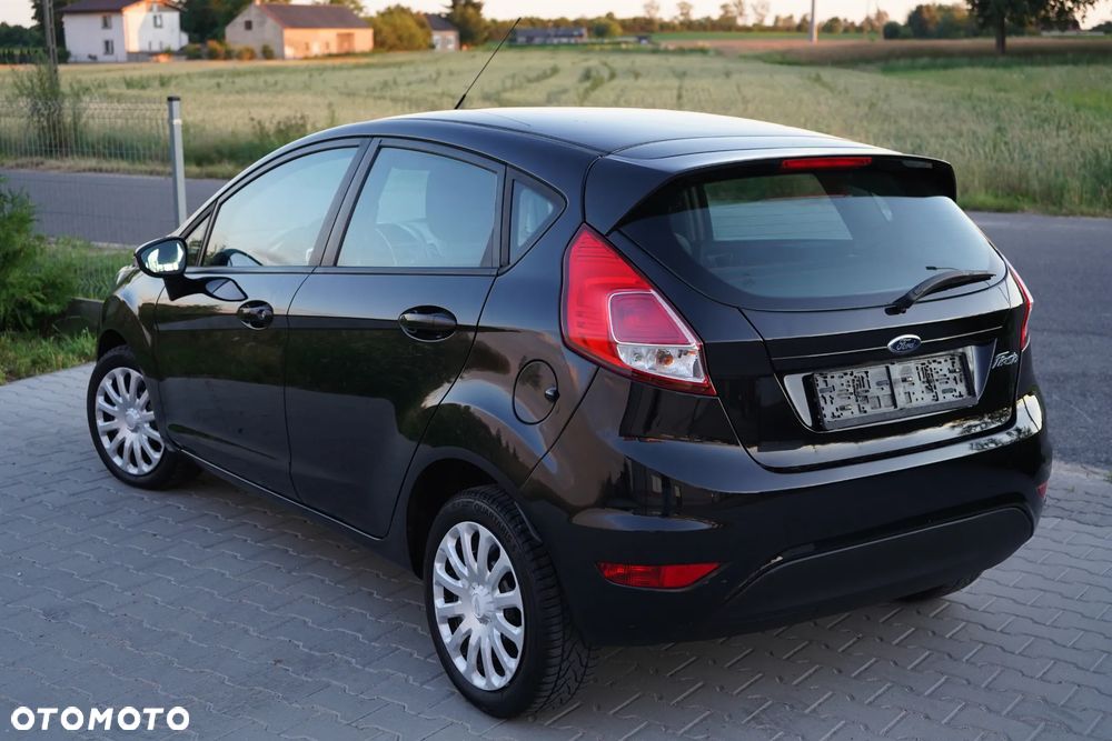 Ford Fiesta 1.25 Celebration - 4