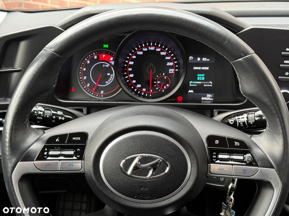 Hyundai Elantra 1.6 Smart CVT - 25