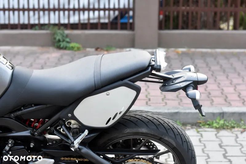Yamaha MT - 30