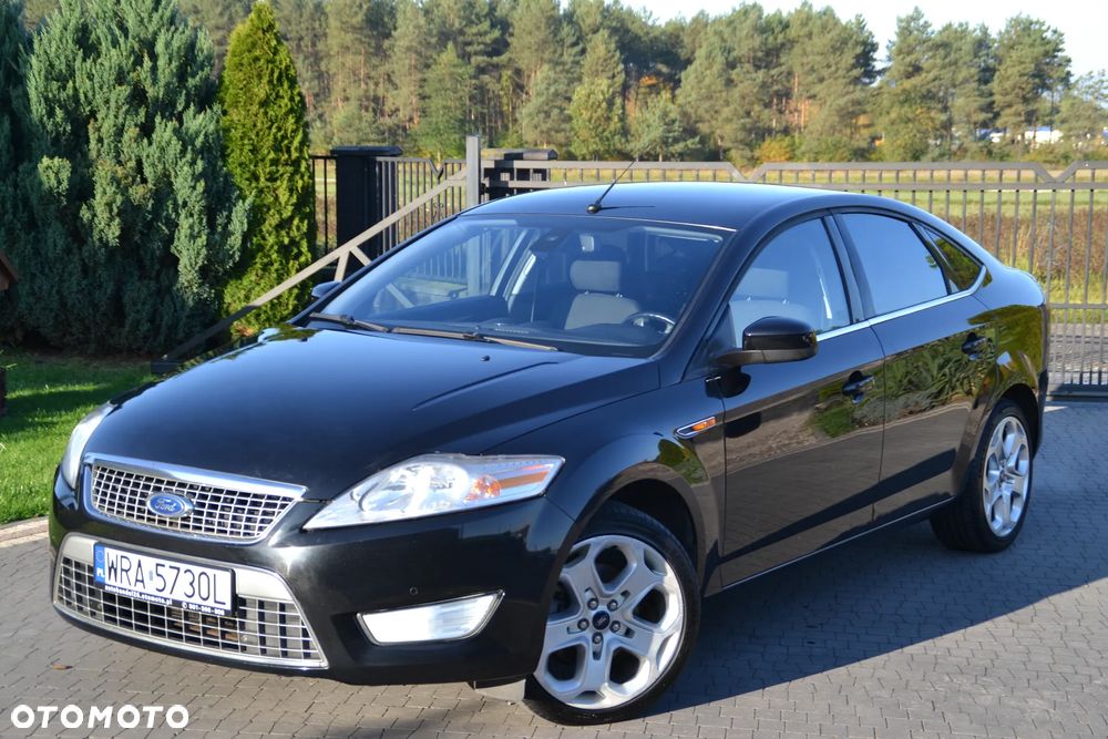 Ford Mondeo 2.0 FF Ghia - 11