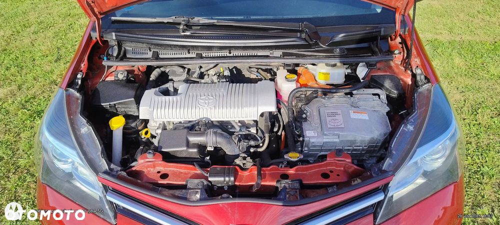 Toyota Yaris Hybrid 100 Premium - 39