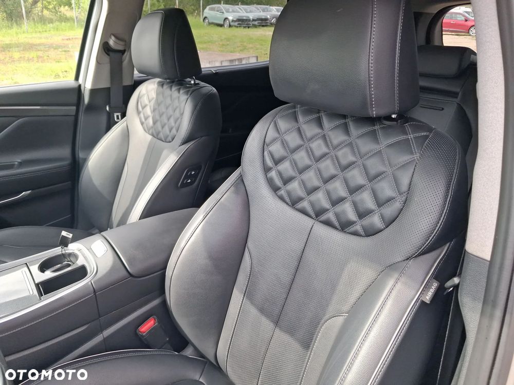 Hyundai Santa Fe 1.6 T-GDI HEV Platinum 4WD - 11