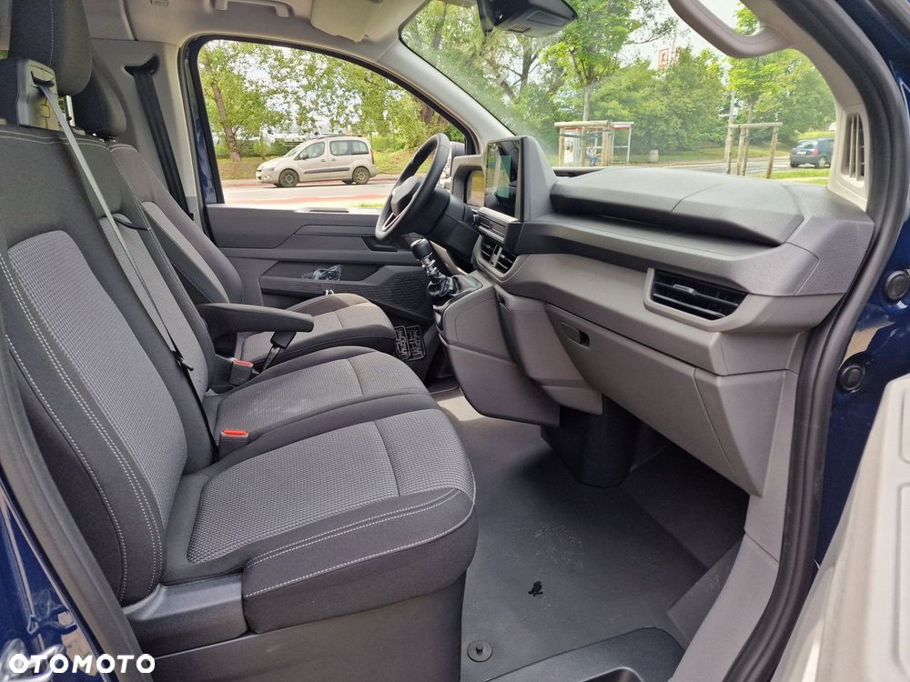 Volkswagen Caravelle - 21