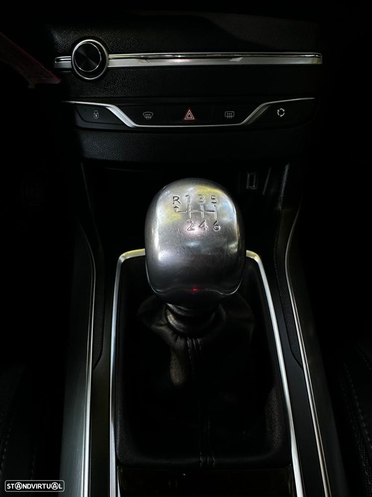 Peugeot 308 1.5 BlueHDi Allure - 28