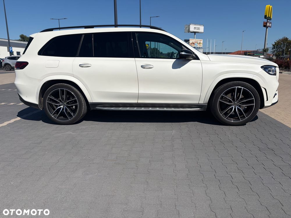 Mercedes-Benz GLS - 9