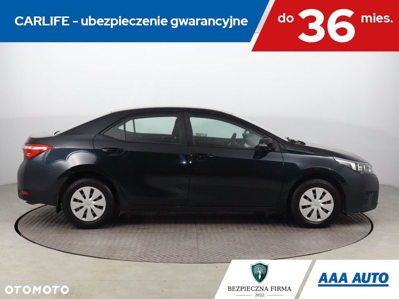 Toyota Corolla - 8