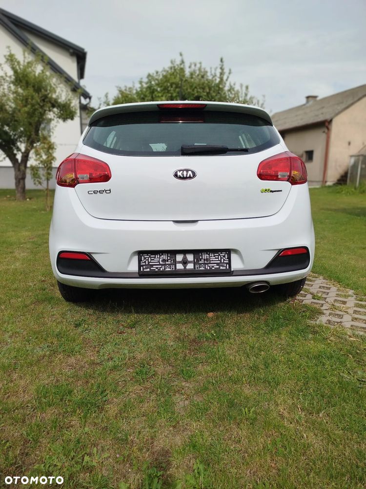 Kia Ceed - 6