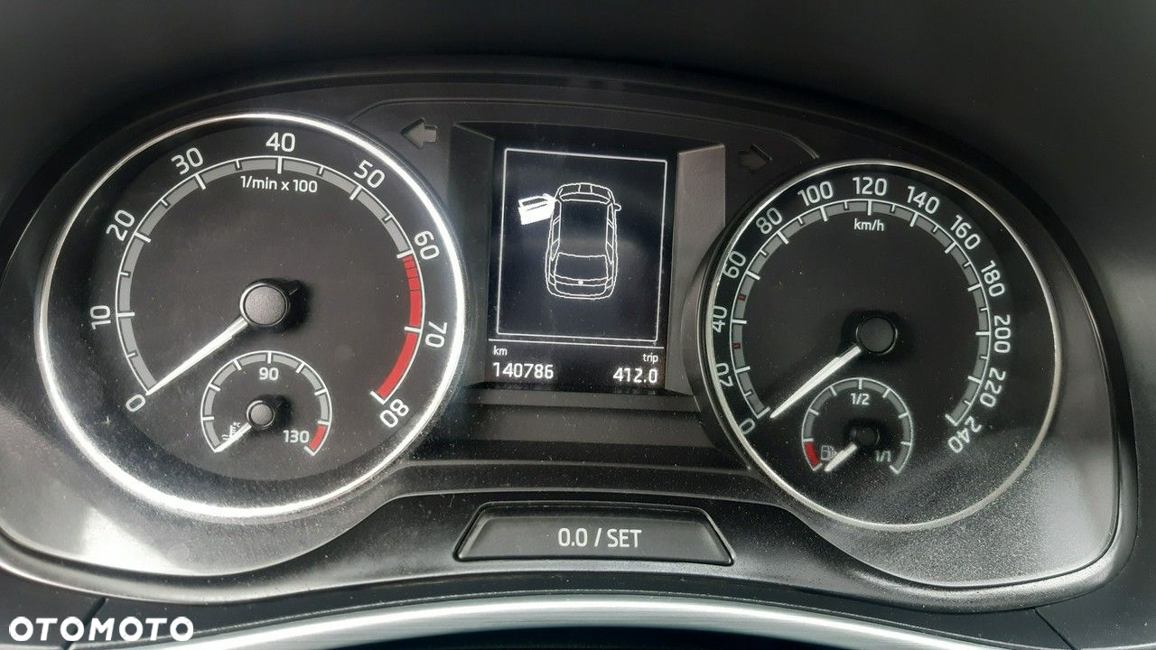 Skoda Fabia 1.0 TSI Ambition - 2