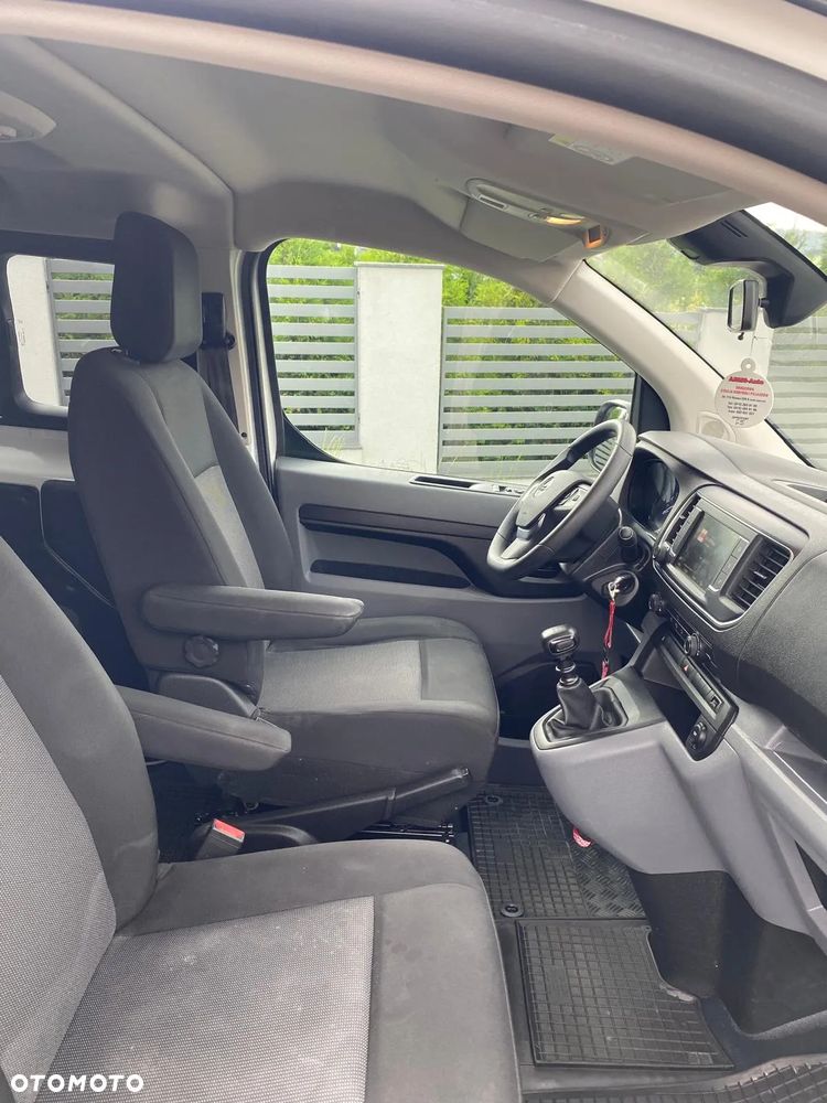 Opel Vivaro Kombi 2.0 CDTI Extra Long 2,8t Enjoy - 21