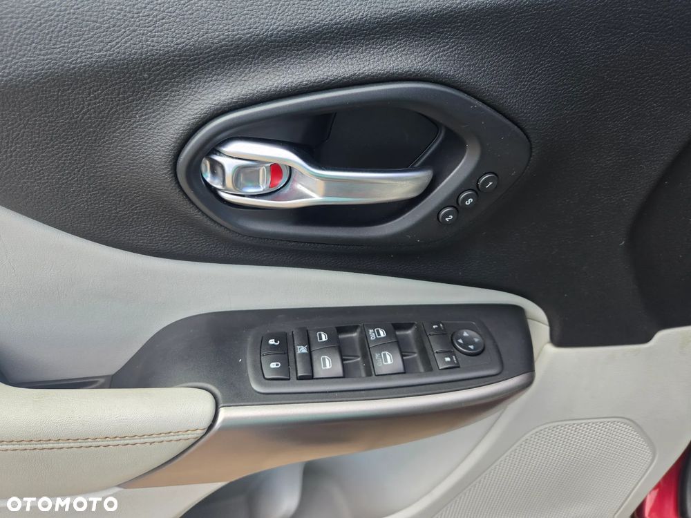 Jeep Cherokee 3.2 V6 Pentastar Active Drive I Automatik Limited - 22