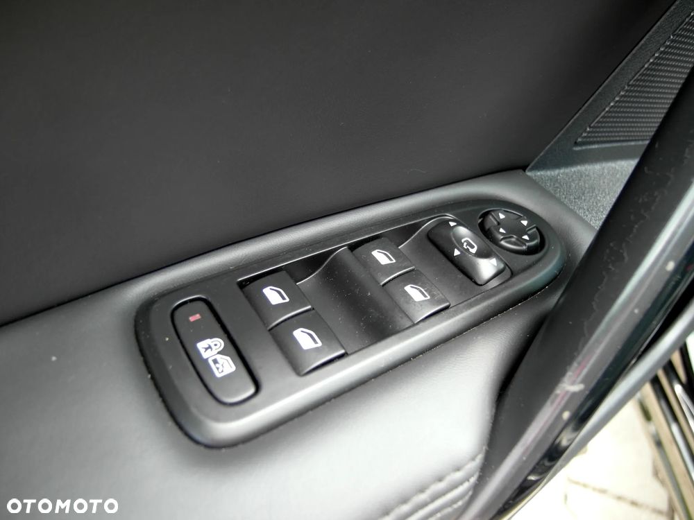 Peugeot 508 BlueHDi FAP 180 Automatik Stop&Start Allure - 29